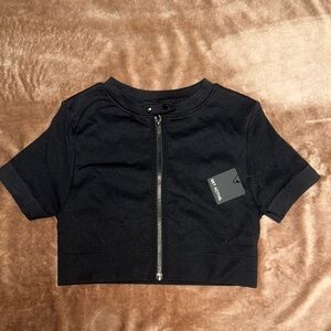 🔥 NEW WITH TAGS — SET ACTIVE Short Sleeve Zip Top 🔥